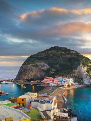 sant-angelo-beach-and-rocks-in-ischia-island-camp-2022-02-02-04-48-45-utc.jpg